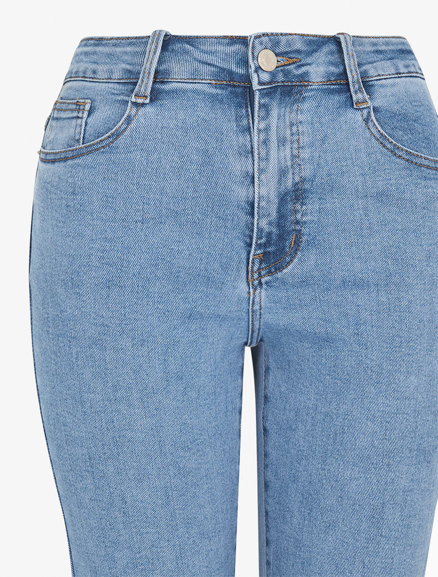 Jean standard coupe droite - Bleu - 3