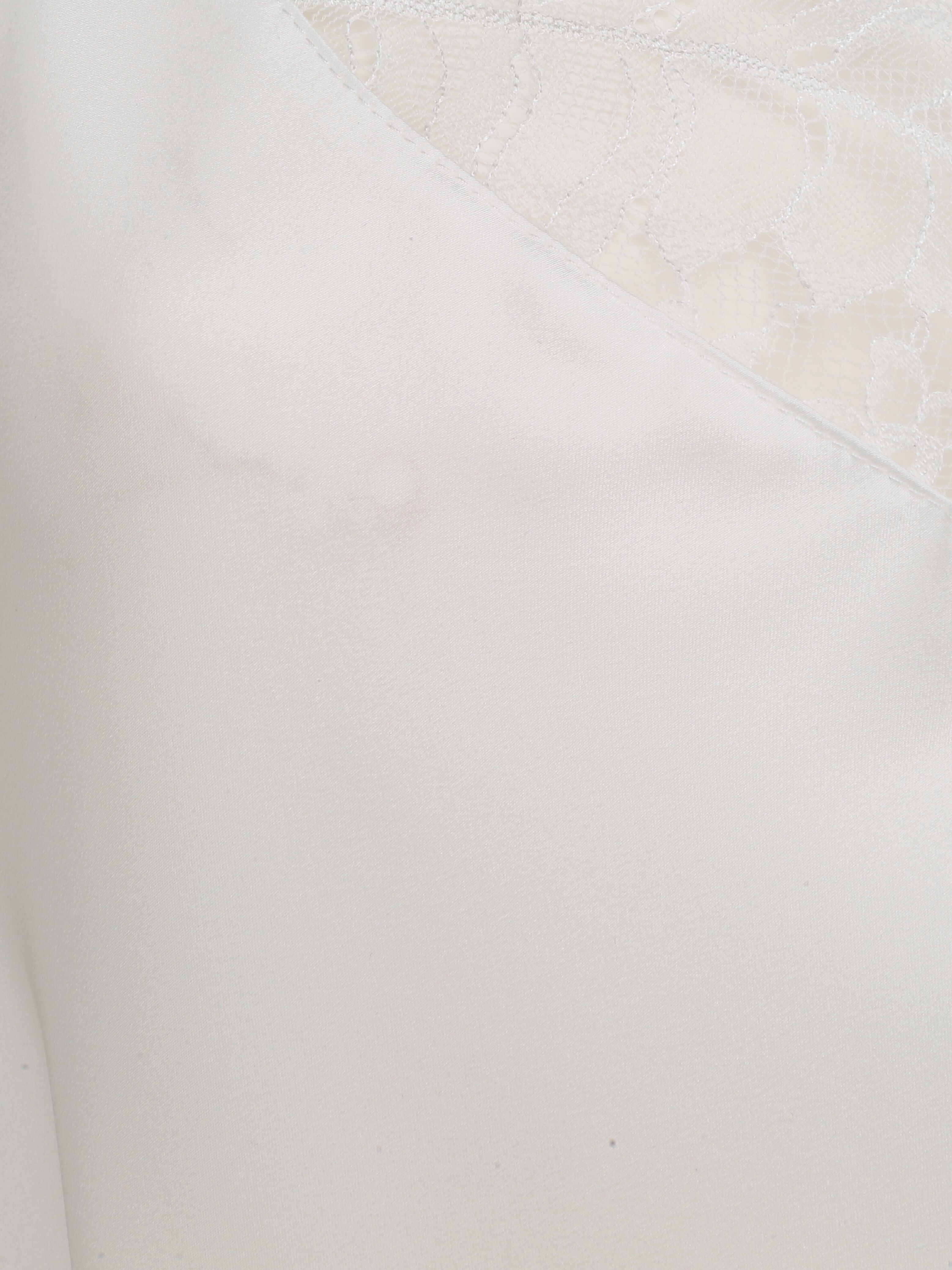 Caraco droit satiné à col V en dentelle - Blanc - 3