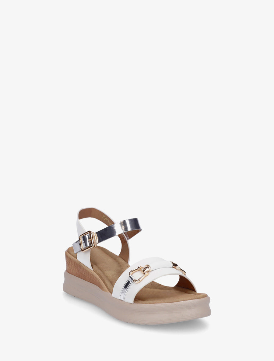 Sandales compensées à boucle décorative - Blanc - 2
