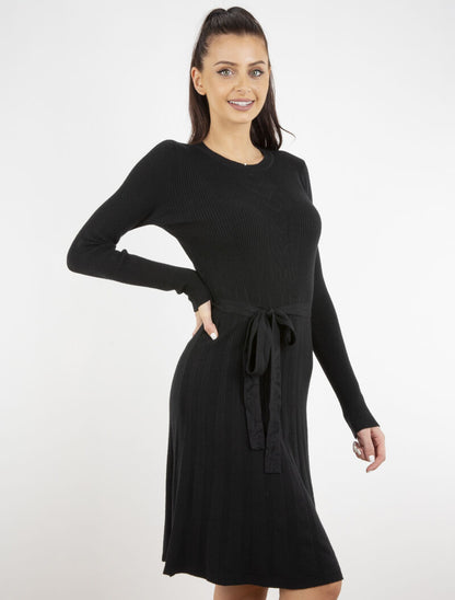 Robe pull en maille coupe patineuse - noir - 1