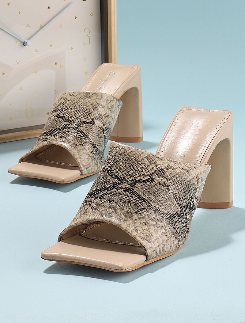 Mules à talon Français stylisé - python - 5