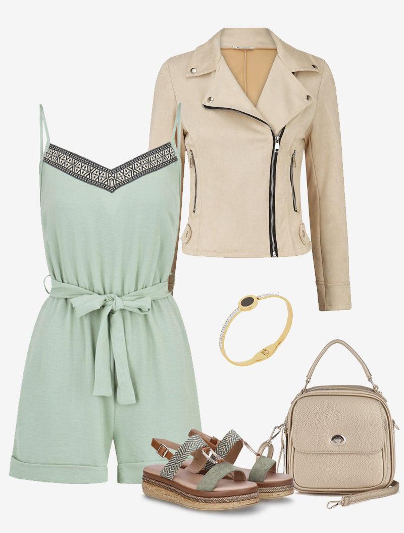 Look Anisha - 1