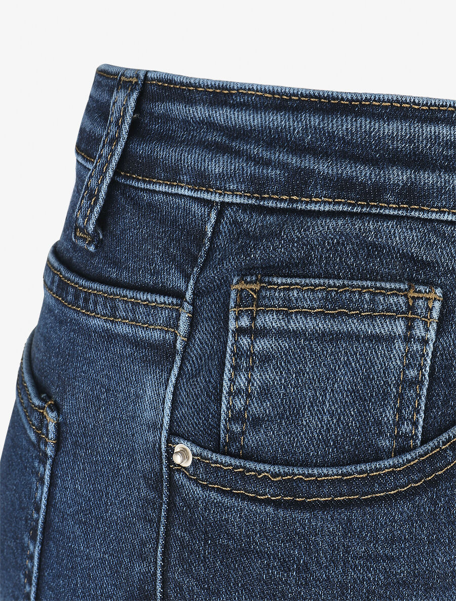 Jean à bords effilochés coupe flare - Bleu - 3
