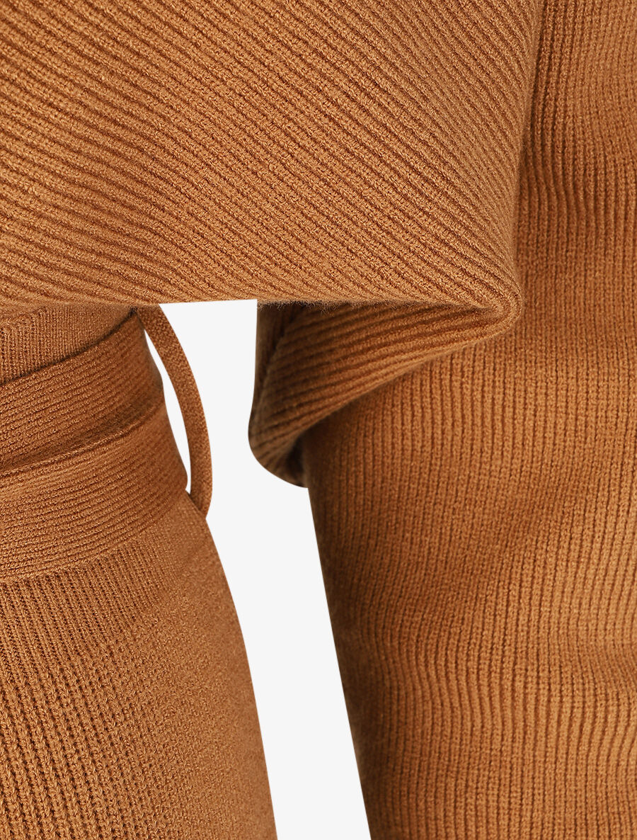 Robe mi-longue en maille à manches longues - Camel - 3