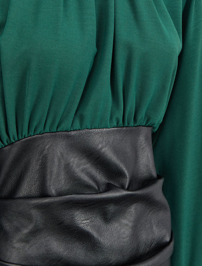 Robe bi-matière drapée à col montant - Vert sapin - 3