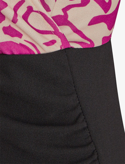 Robe fourreau à col cache-coeur imprimé graphique - Mauve - 3