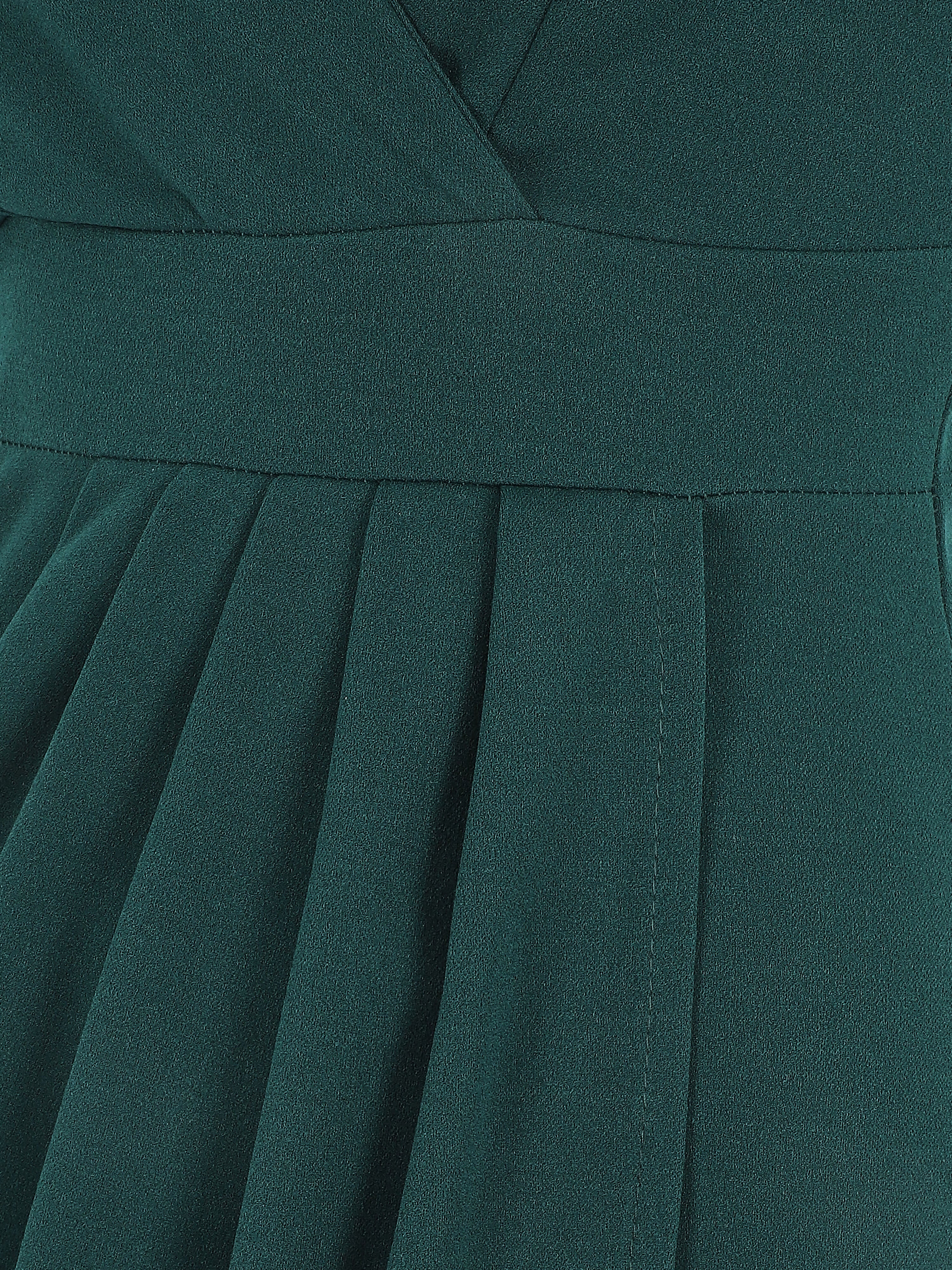 Robe portefeuille courte à bretelles - Vert sapin - 4
