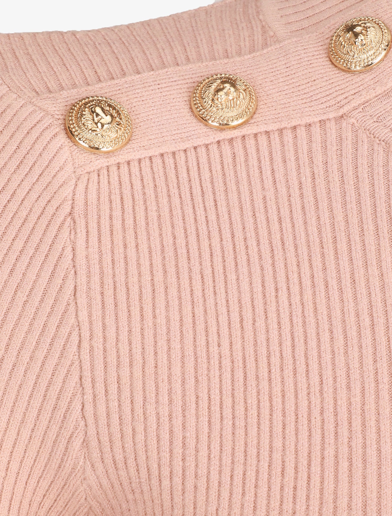 Pull ajusté à col montant boutonné - Rose poudré - 4