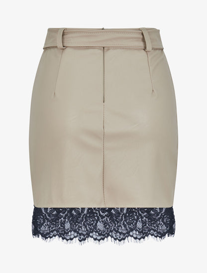 Mini-jupe en simili à bords en dentelle - Beige - 2