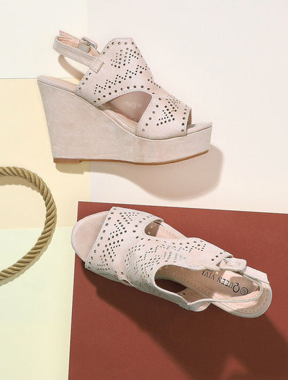 Sandales compensées à ganse perforée - Beige - 5